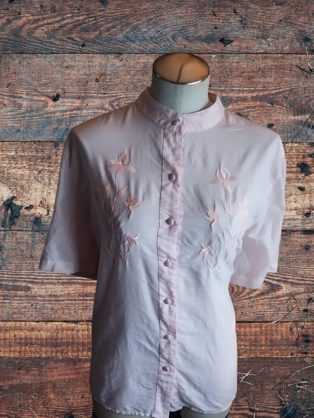 Embroidered Mandarin Collar Blouse